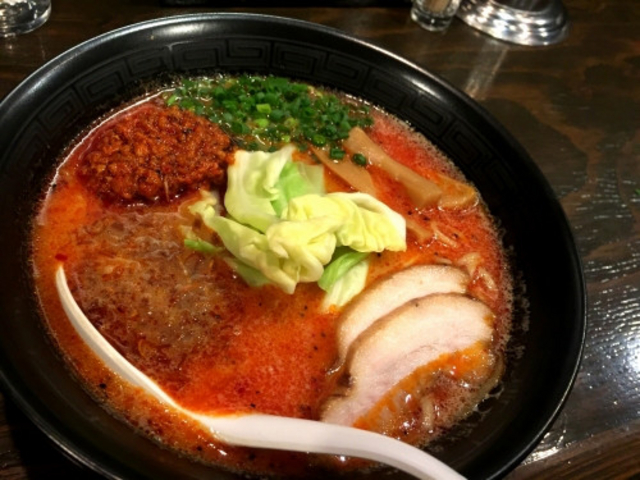 辛味噌ラーメン_豚ソバ Fuji屋