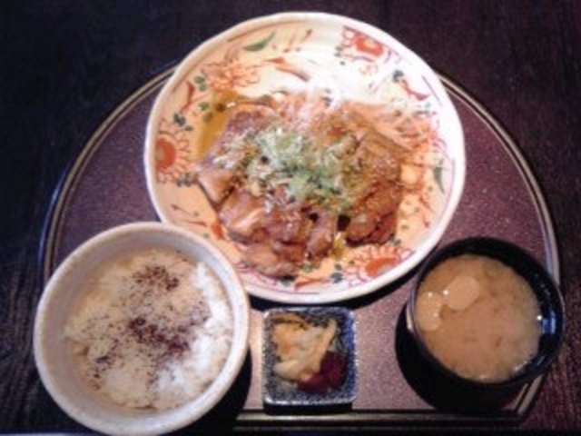鶏の香味揚げ定食:760円(税込)_唐橋茶屋