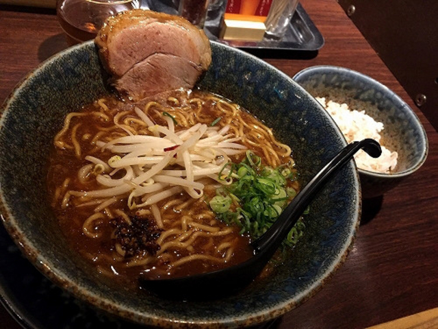 ラーメン_一粒庵