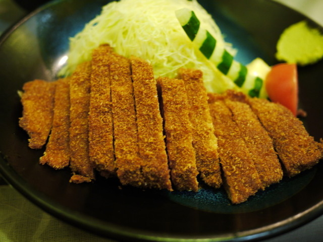 肉が柔らかくて美味しかったです。_牛かつ おか田