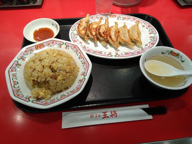 注文した料理_餃子の王将・すすきの店