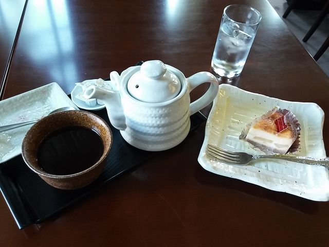 津軽藩再現コーヒー 弘前ミキュイ_サロンド カフェ アンジュ Salon de cafe Ange
