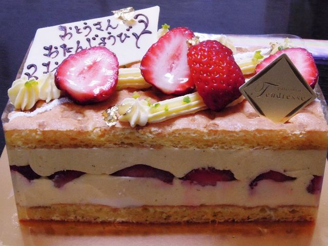 誕生日のケーキまで買った_パティスリータンドレス