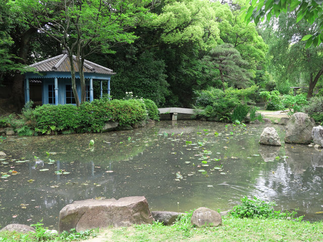 極楽の池と八角亭_四天王寺・八角亭