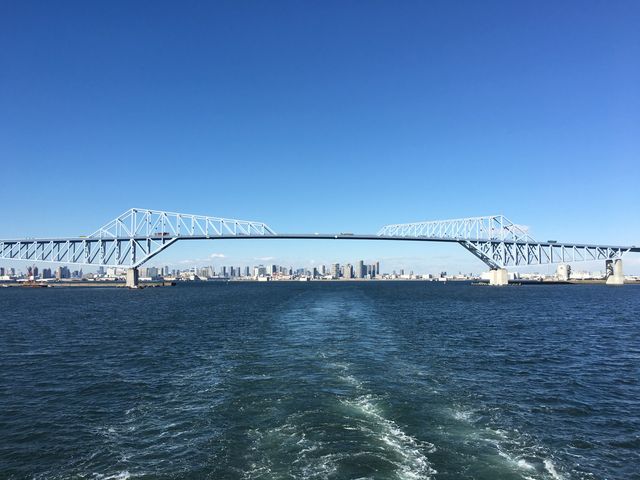 東京ゲートブリッジも綺麗に見えました_シンフォニー東京湾クルーズ