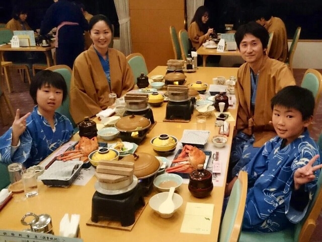 豪華な夕飯_ホテル大佐渡