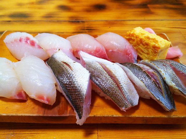 地魚寿し_巴寿し