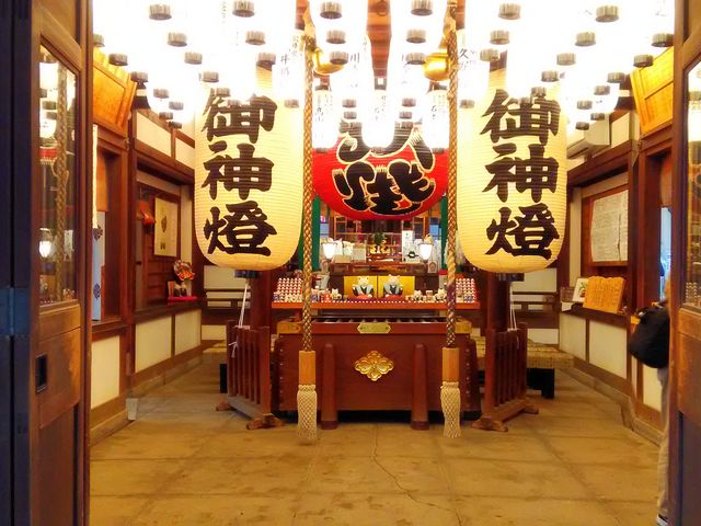 初辰参りの福を呼ぶ猫_初辰参りの福を呼ぶ猫