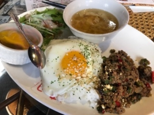ガパオ_ASIAN MARKET スタンレー STANLEY