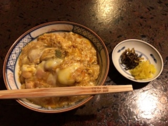 親子丼がオススメ_権兵衛