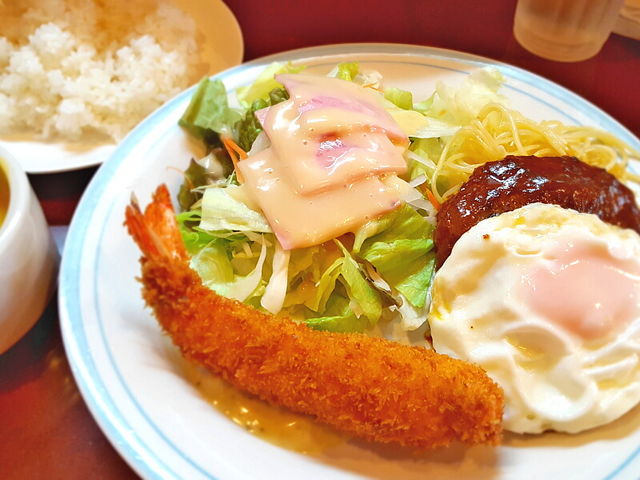 洋食の王道ですね_キッチン中はら