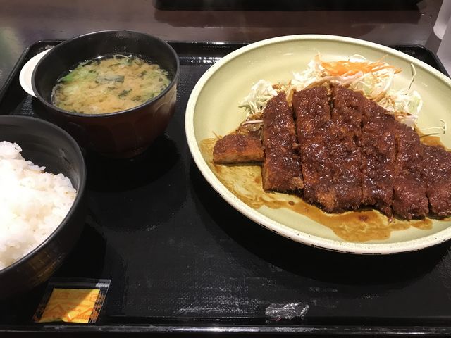 味噌カツ_矢場とん 三越ラシック店