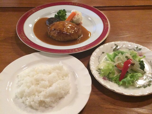 ハンバーグランチ_古民家カフェ藤の家
