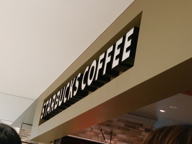 スターバックス_スターバックス・コーヒー ピオレ明石店