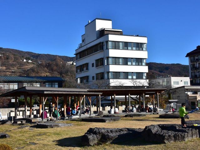 諏訪湖 湖畔公園足湯_湖畔公園足湯