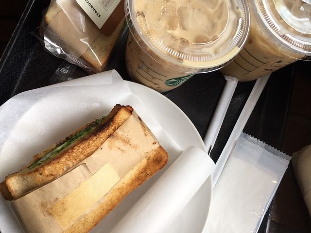 ホワイトモカがとても美味しいです。_スターバックス コーヒー 新宿野村ビル店(Starbucks Coffee)