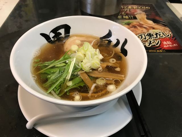 秋刀魚だしラーメン。美味し!_黒船