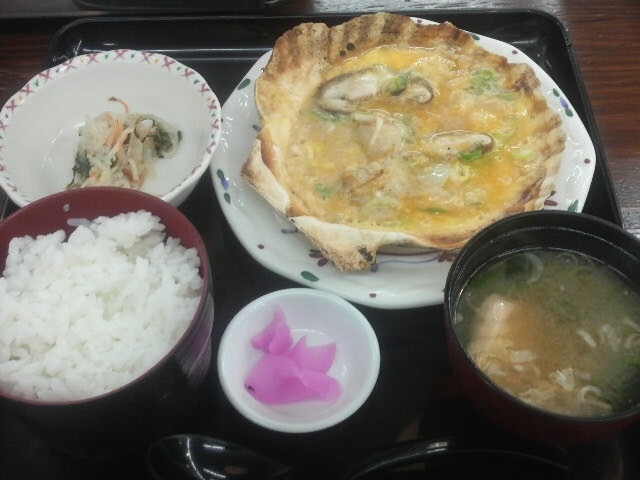 帆立小屋貝焼味噌定食850円_あおもり帆立小屋