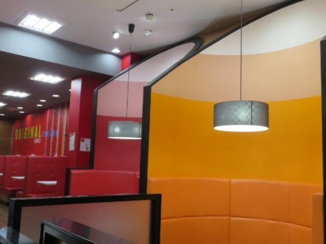 店内_ケンタッキーフライドチキンビバシティ彦根店