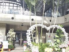 鶴亀松竹梅扇さんの久屋大通庭園フラリエへの投稿写真2