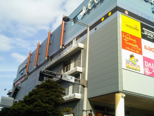 『お台場デックス東京ビーチ』。_デックス東京ビーチ