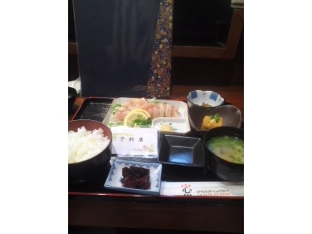 鳥刺し御膳_居酒屋心