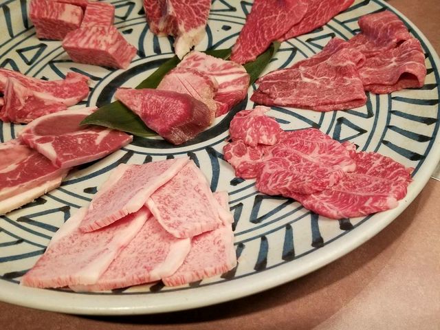 飛騨牛食べ放題_焼肉 ろくべえ