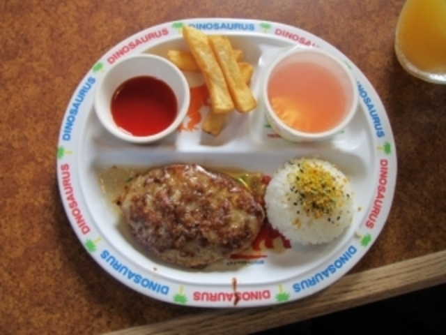 2歳の息子がぺろりと完食します!_びっくりドンキー 大阪狭山店