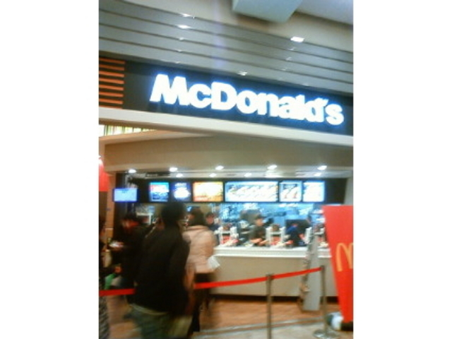 外観_マクドナルドナゴヤドーム前イオン店