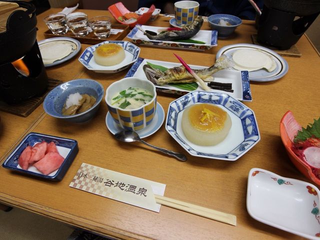 夕食。素材を活かしたお料理の数々_日本三秘湯 谷地温泉