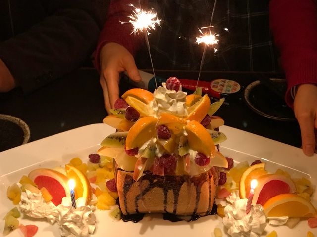 ハニートースト_やじろべえ