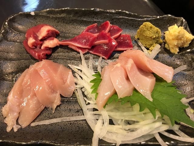 さしみ盛り合わせ_鶏専門店 山鶏