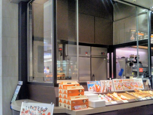 『サンマクルカフェ 埼玉イオン浦和美園ショッピングセンター店』。_サンマクルカフェ 埼玉イオン浦和美園ショッピングセンター店
