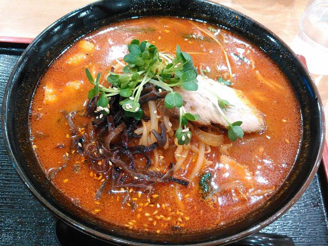 地獄ラーメン850円_大勝園