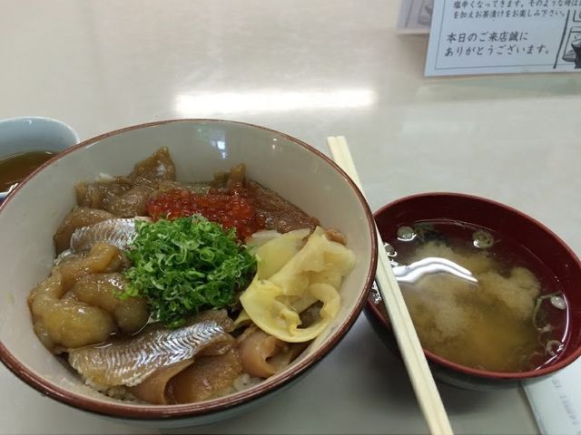 ヅケ丼_山芳亭