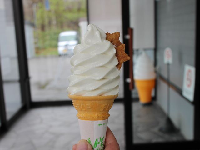 そばソフト_新得そばの館