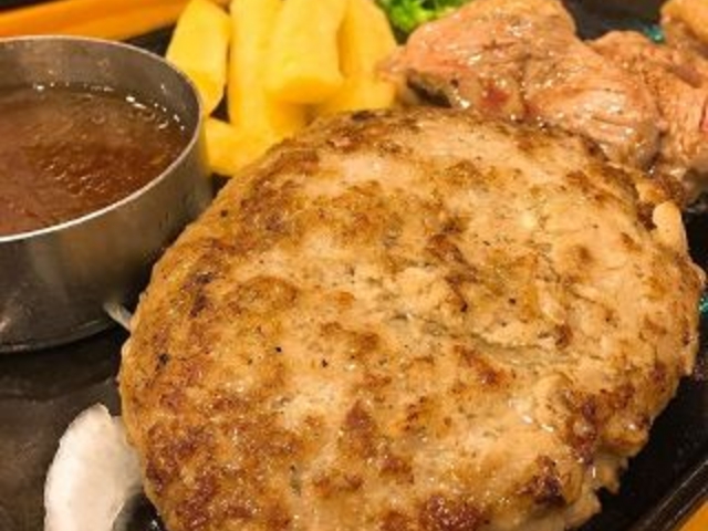 ハンバーグ&ステーキ☆_ビッグボーイ離宮公園店