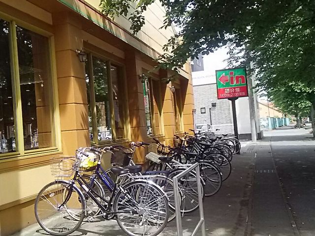 自転車置き場_サイゼリヤ 鹿沼茂呂店