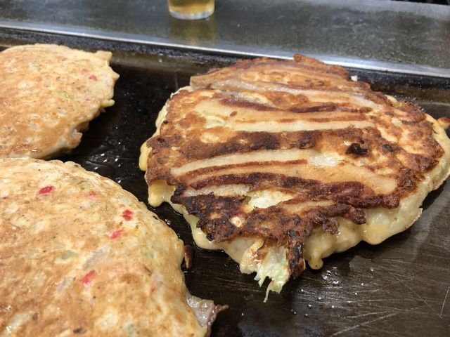 ぎっしり並べられた豚に注目_双基駅前店