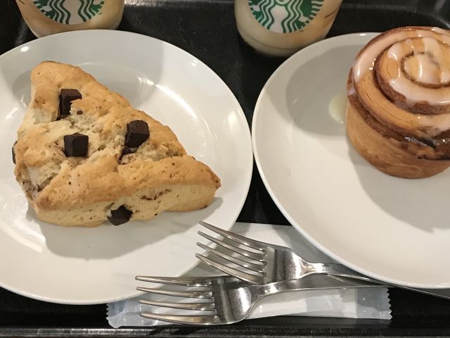 モーニング_スターバックスコーヒー 大丸梅田店