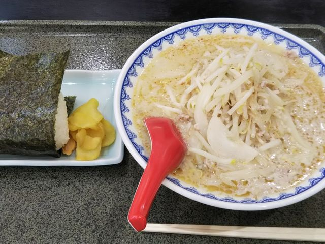 食堂ニューミサ
