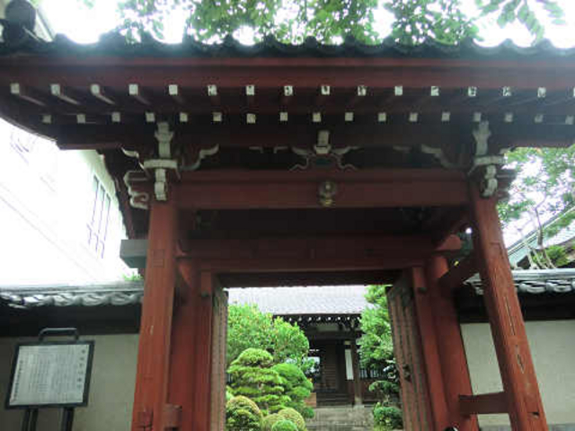 海福寺の入り口です。_海福寺四脚門