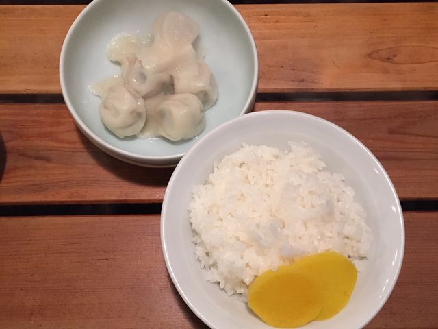 水餃子とライス_フクロウ餃子