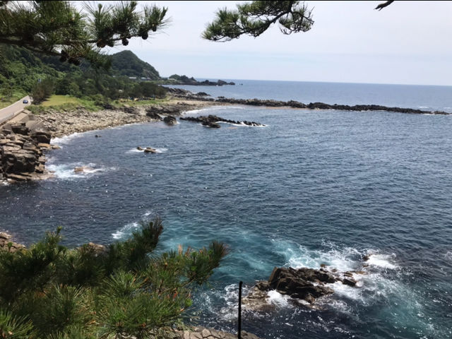 越前松島からみる鮎川園地_越前松島