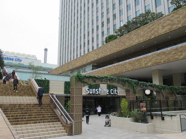 地上出入口_サンシャインシティ