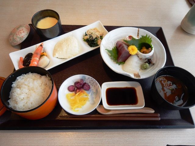 刺身定食1400円_四季さかな