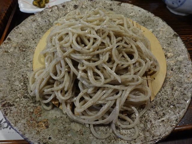 しっかりとした蕎麦。_そば処 和照居