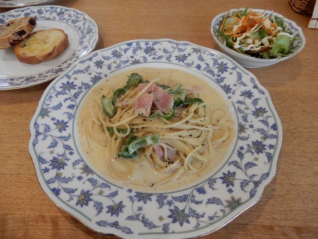 ランチはパスタをチョイスしました_カフェベーカリーはねうさぎ