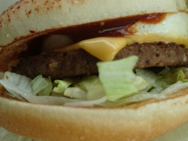 夏はロコモコ!_マクドナルド長久手アピタ店