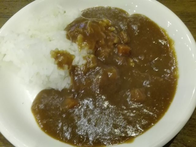 カレーは具が少ないけど味は美味しい_ステーキのあさくま 松戸店